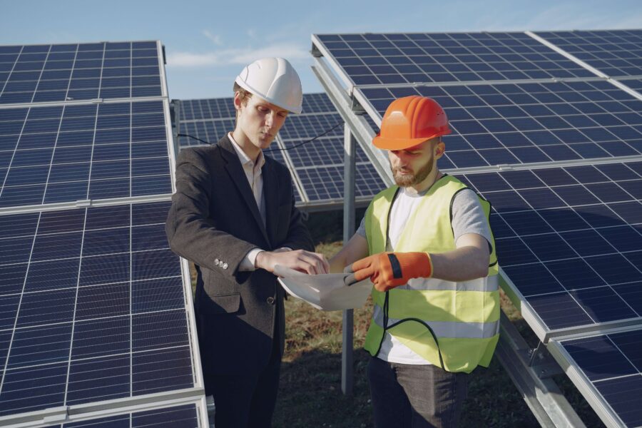 Installation and Maintenance: 10 Tips for Solar Battery Backup Systems