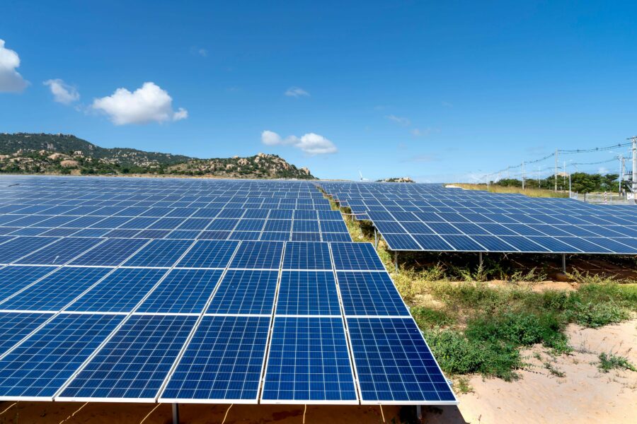 Solar Leaps: Unveiling the Cutting Edge of Solar Energy Advancements