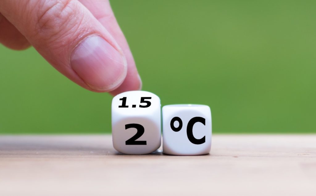 Cubes changing from 2 degrees Celsius to 1.5 degrees